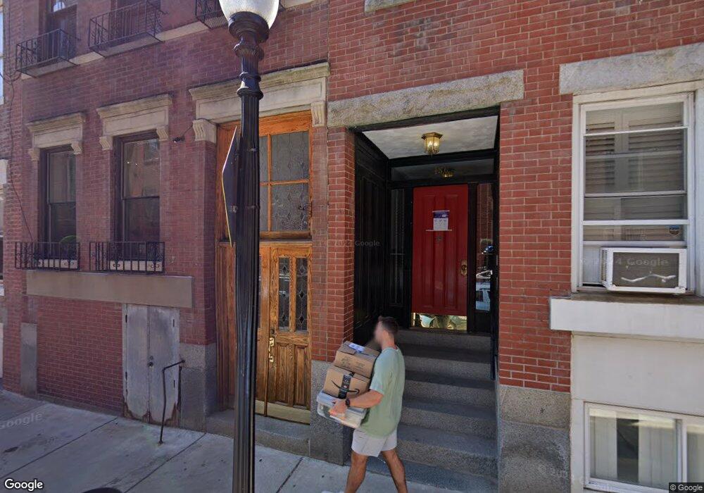 184 Salem St unit 3, Boston, MA 02113 - photo 1