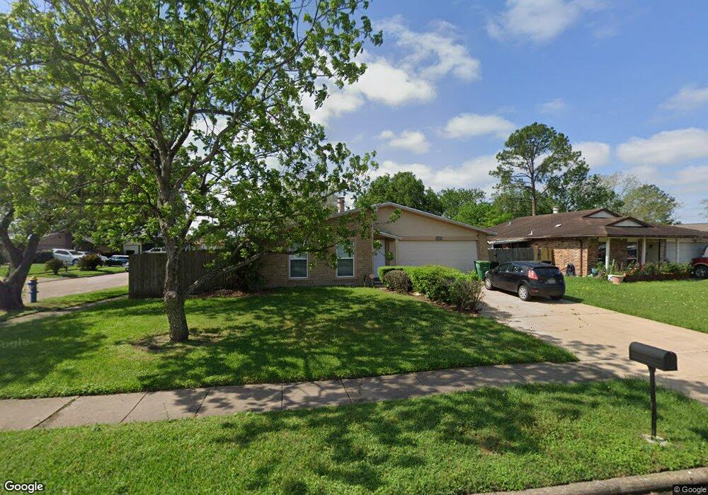 5531 W Ridgecreek Dr, Houston, TX 77053 - photo 1