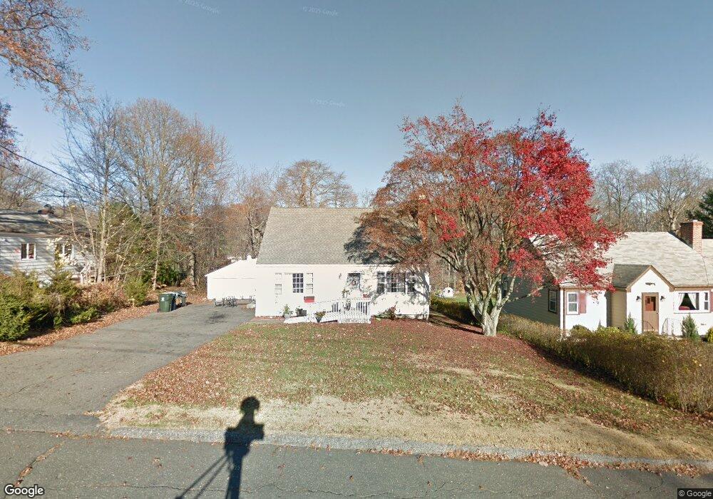 29 Arrowhead Rd, Trumbull, CT 06611 - photo 1