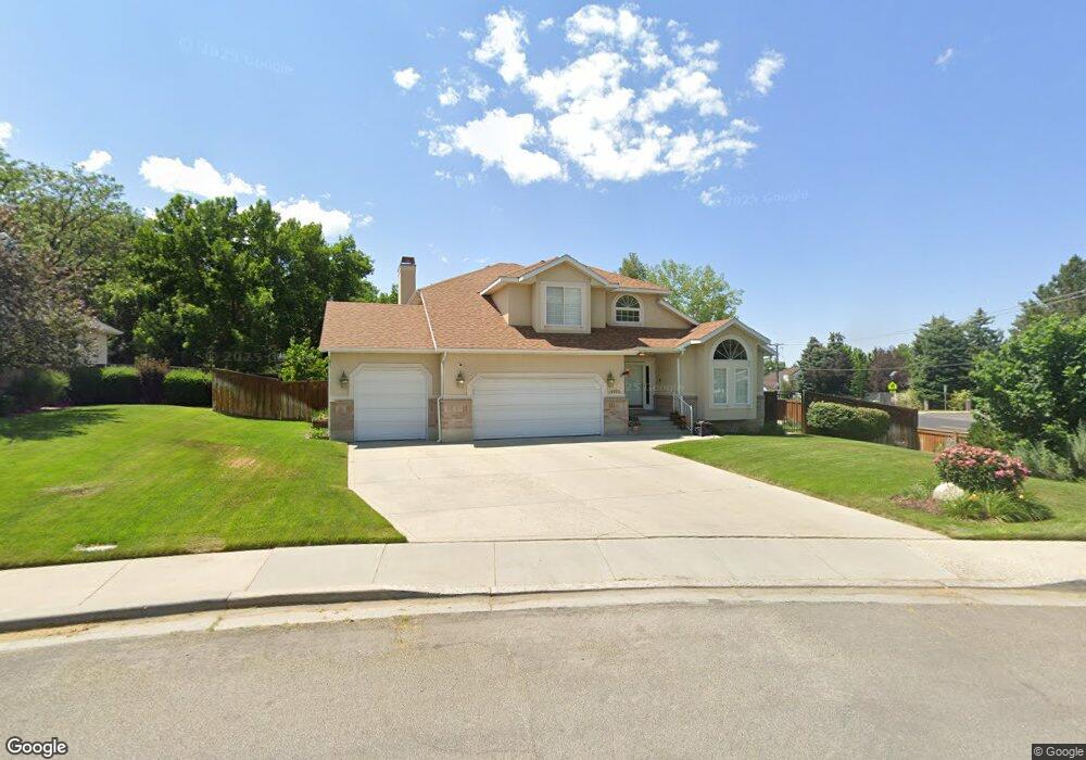 8052 S Proctor Farm Cir, Sandy, UT 84093 - photo 1