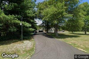 921 E 2700 North Rd, Moweaqua, IL 62550