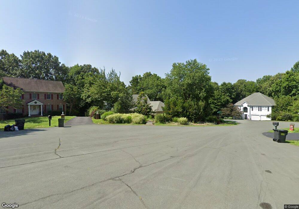 1319 Pendleton Ct, Charlottesville, VA 22901 - photo 1