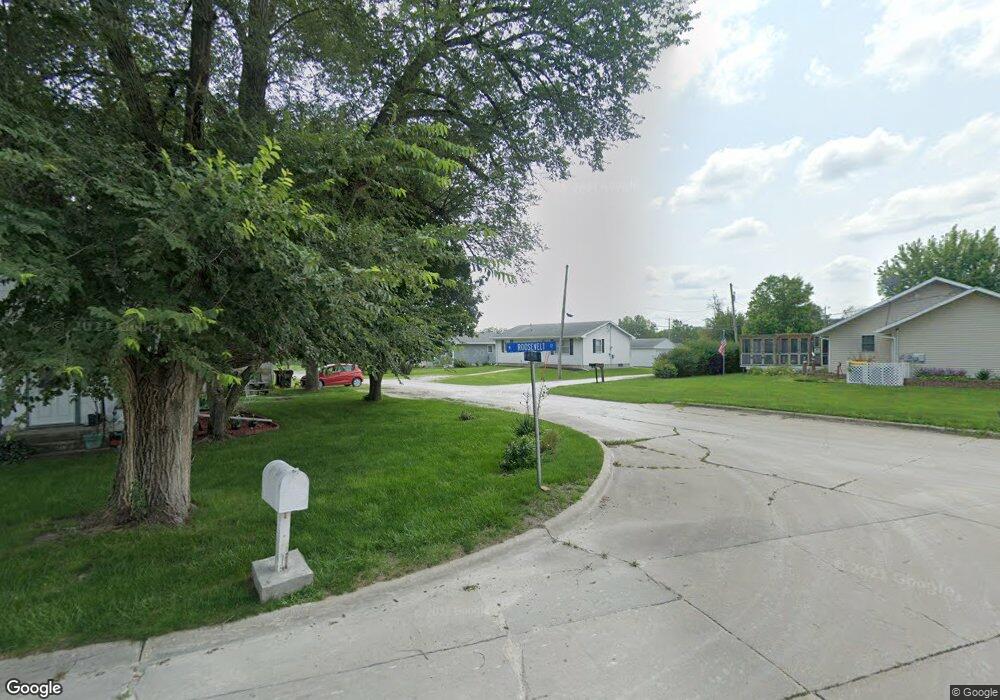 830 Wilson St, Osceola, IA 50213 - photo 1