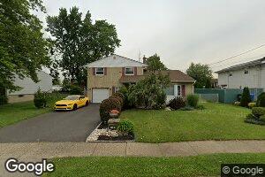 15 Flagstone Dr, Port Reading, NJ 07064