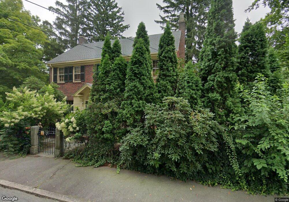 14 Glen Rd, Brookline, MA 02445 - photo 1