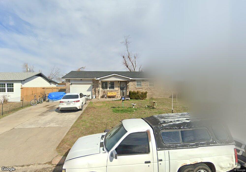 1305 W Bishop Dr, Rogers, AR 72756 - photo 1