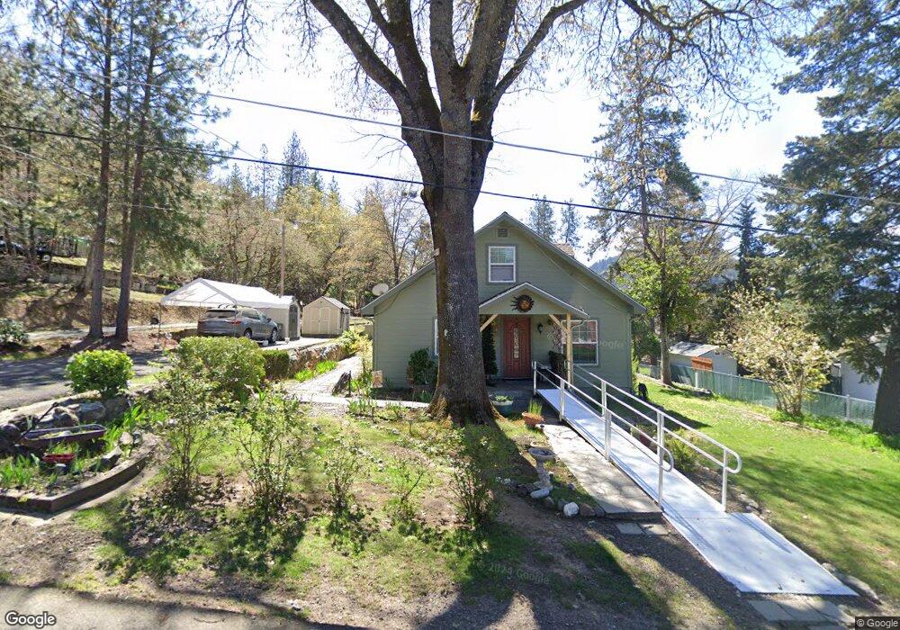 340 7th St, Rogue River, OR 97537 - photo 1