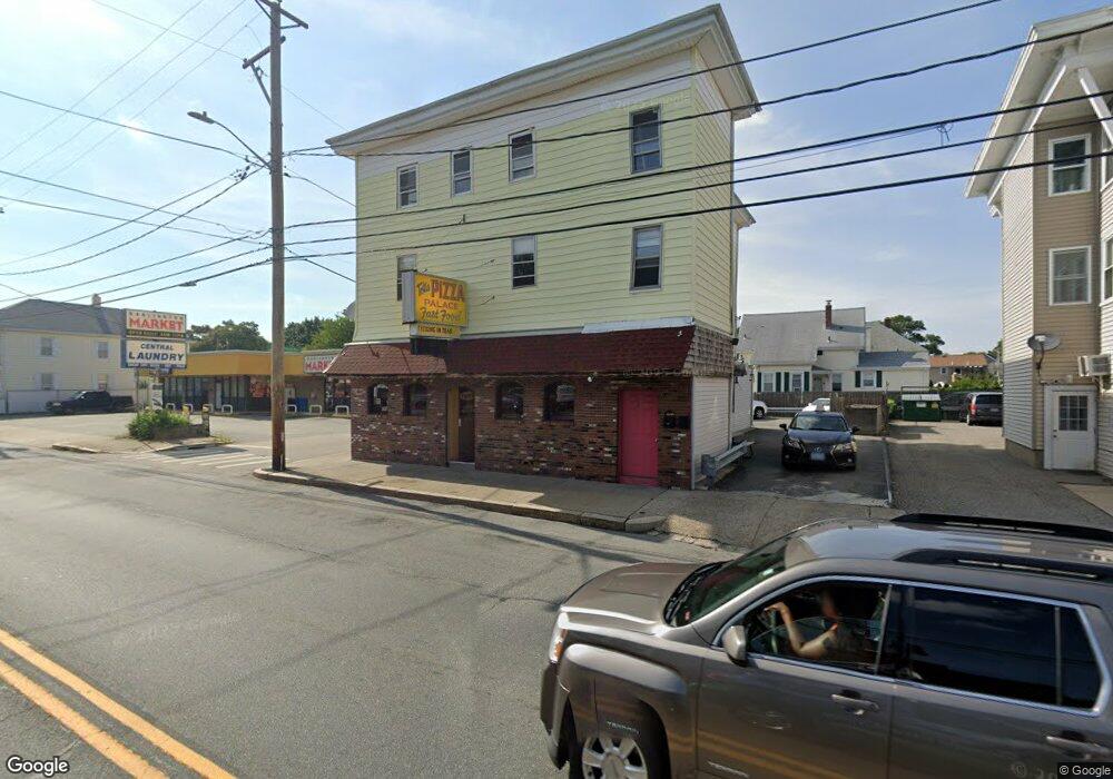 622 Central Ave, Pawtucket, RI 02861 - photo 1