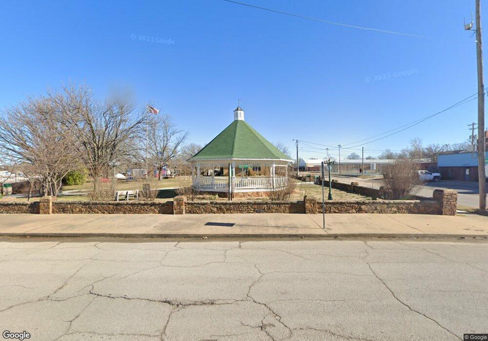 220 W Will Rogers Blvd, Claremore, OK 74017 - photo 1