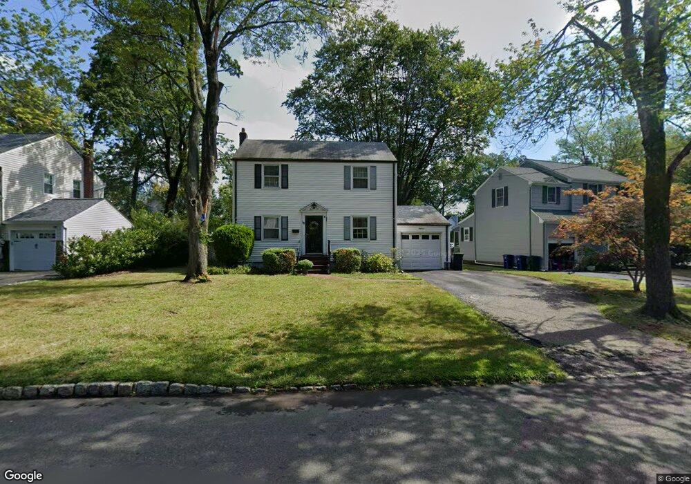 18 Concord Dr, Livingston, NJ 07039 - photo 1