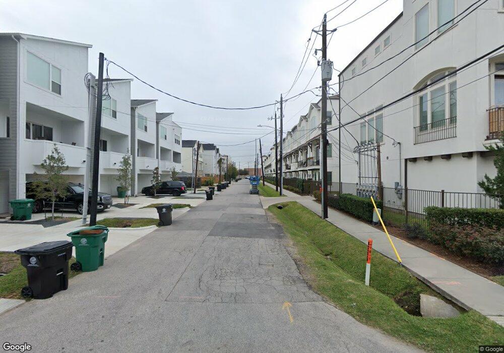 4216 Thompson, Houston, TX 77007 - photo 1