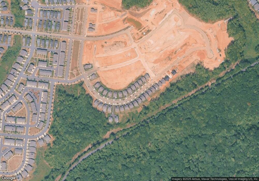 18085 Marsh Pine Rd, Dumfries, VA 22026 - photo 1