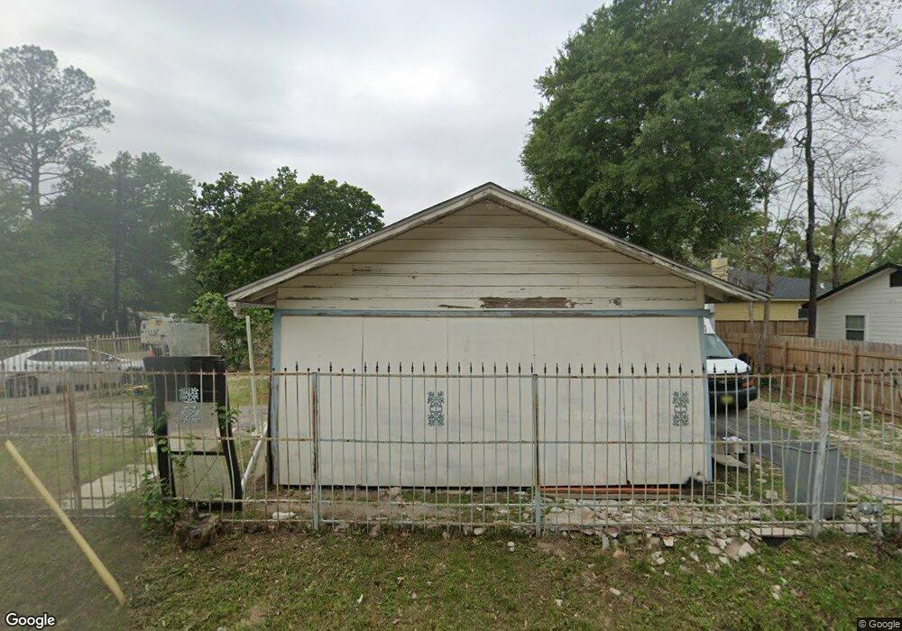 1702 Wilburforce St, Houston, TX 77091 - photo 1