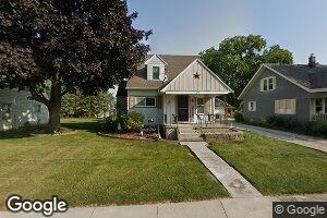 134 W van Altena Ave, Cedar Grove, WI 53013