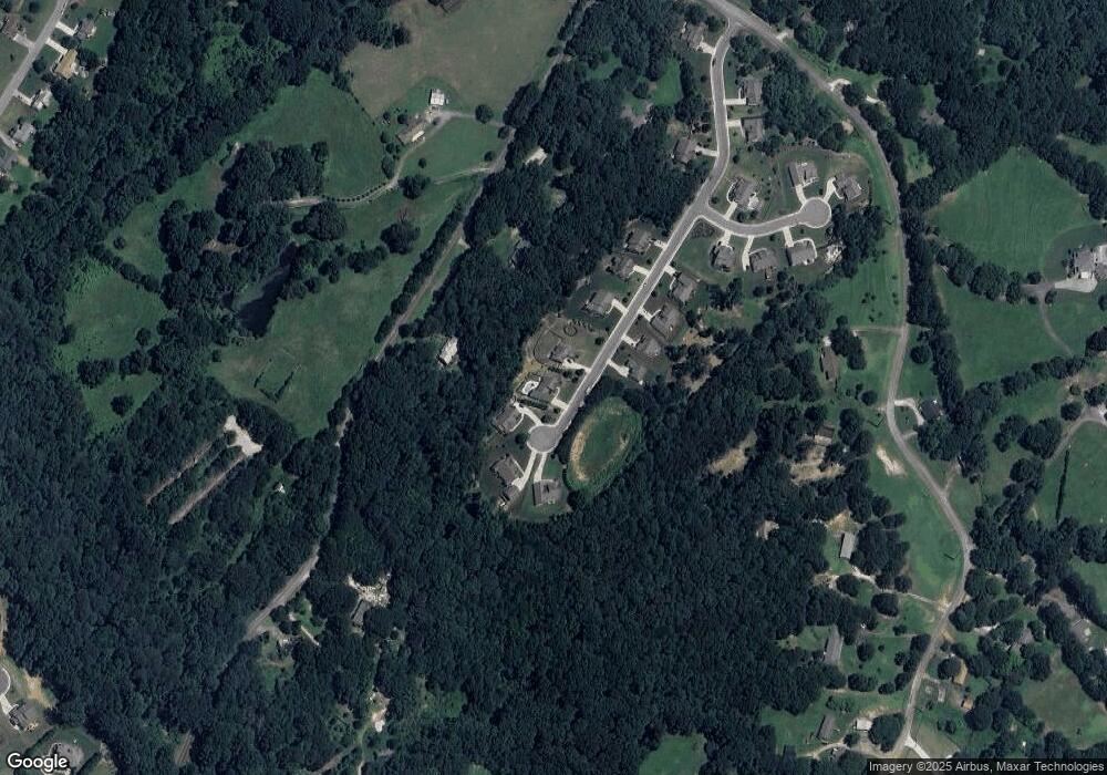 1839 Hidden Creek Dr unit 8, Hoschton, GA 30548 - photo 1