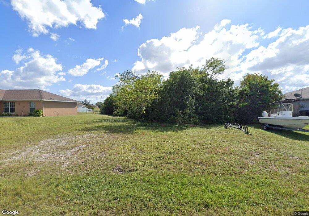 122 NE 25th St, Cape Coral, FL 33909 - photo 1