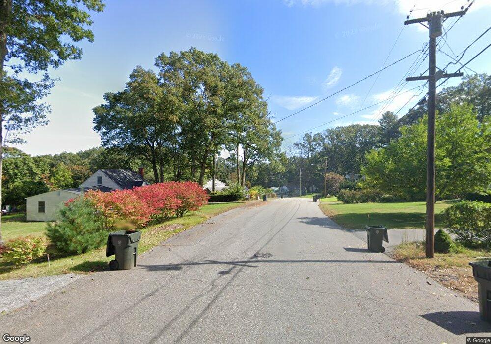 21 Robin Rd, Willimantic, CT 06226 - photo 1