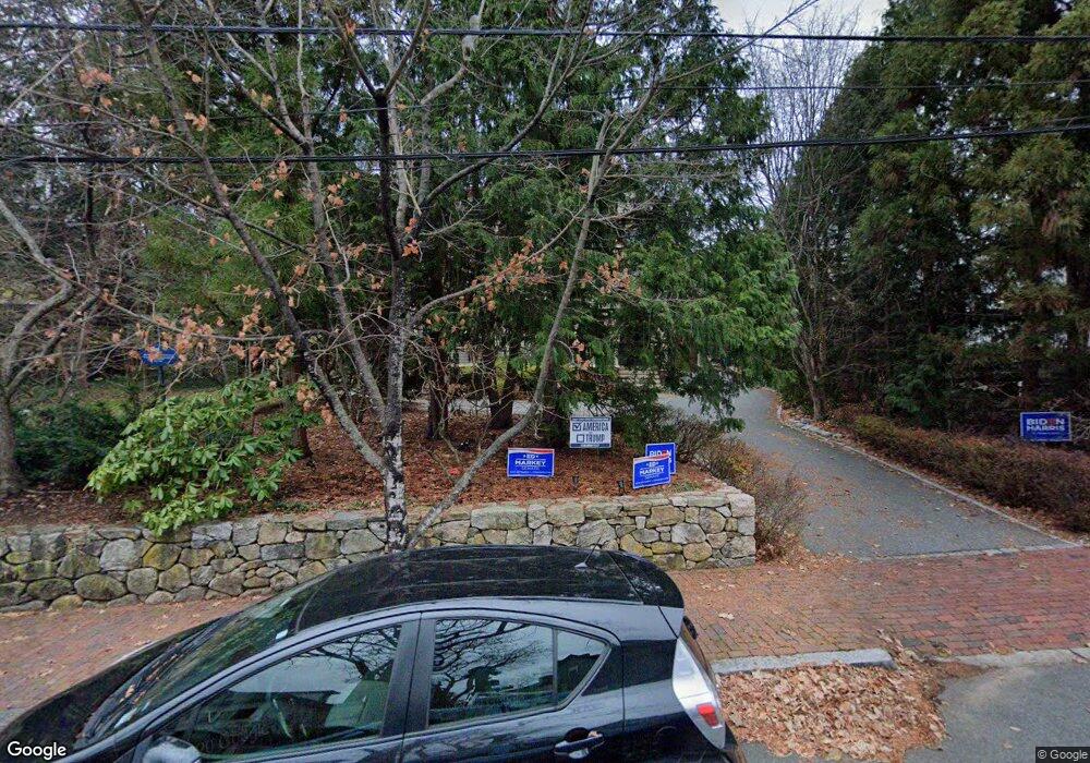 29 Buckingham St unit 29, Cambridge, MA 02138 - photo 1