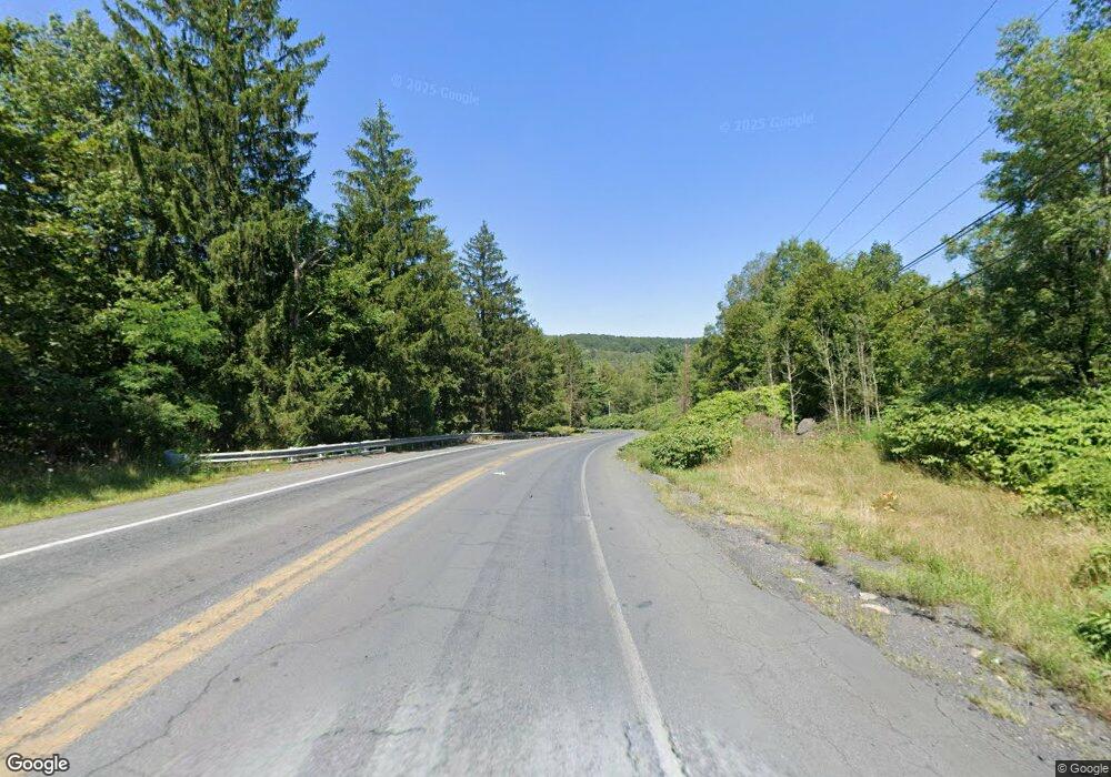 E Centre St, Shenandoah, PA 17976 - photo 1