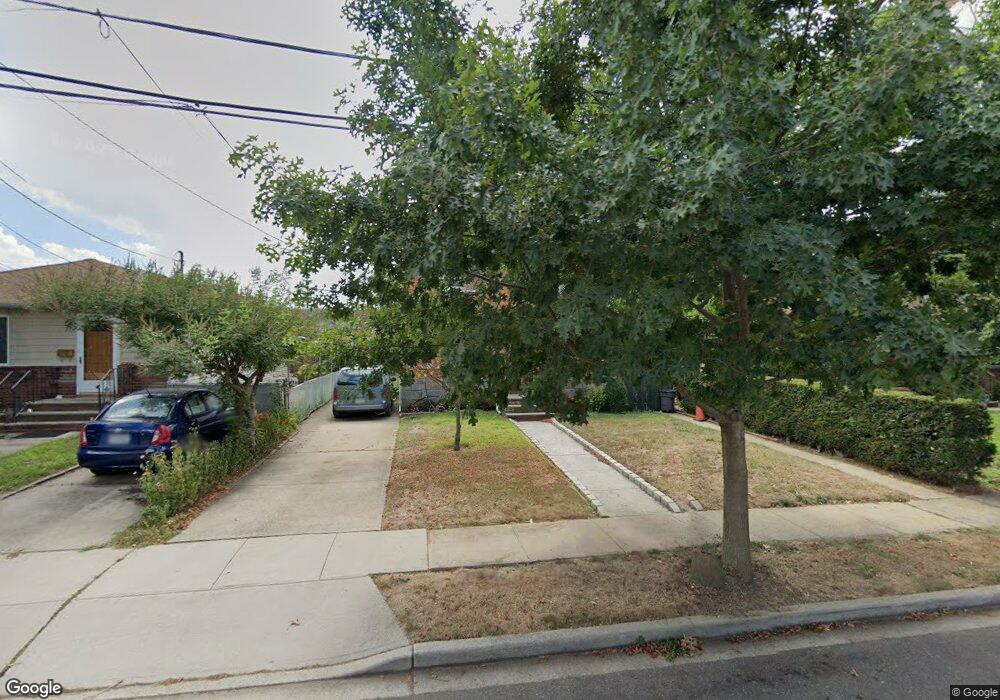 233 Parker Ave, West Hempstead, NY 11552 - photo 1