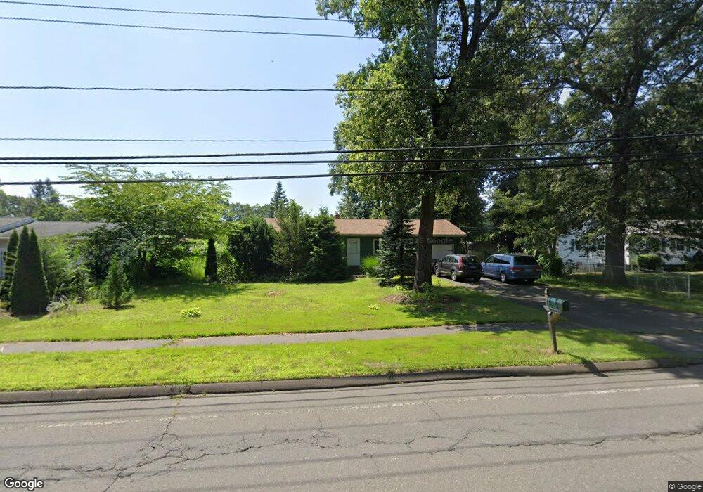 465 North St, Windsor Locks, CT 06096 - photo 1