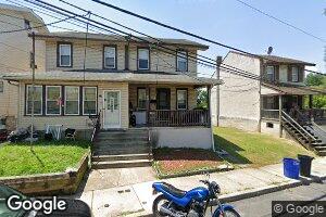 227 Randall St, Crum Lynne, PA 19022