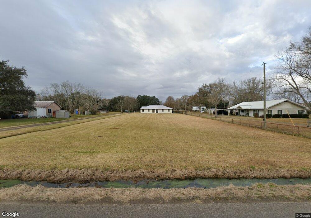 7200 Leleux Rd, New Iberia, LA 70560 - photo 1