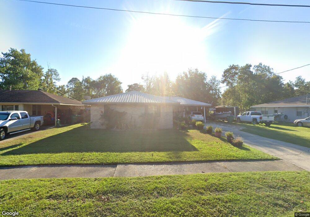 237 Mockingbird Ln, Slidell, LA 70458 - photo 1