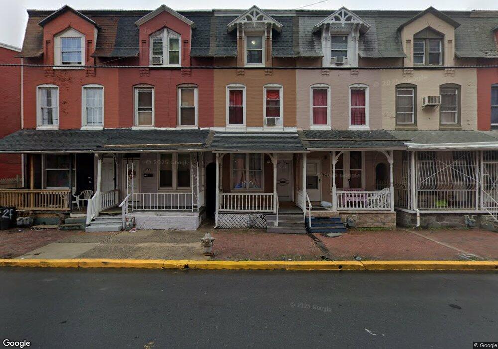 737 N 8th St, Reading, PA 19604 - photo 1