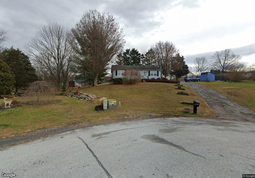 55 Robin Cir unit 31, Gettysburg, PA 17325 - photo 1