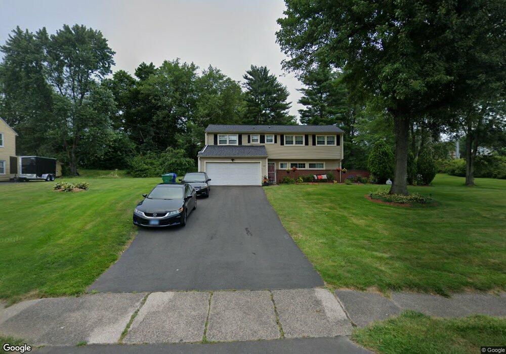 19 Crestview Dr, Bloomfield, CT 06002 - photo 1