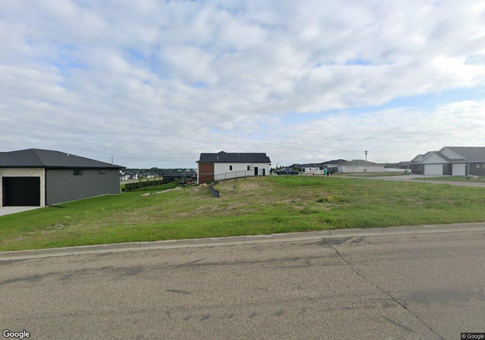 2313 Ketchum Ave, Bismarck, ND 58503 - photo 1