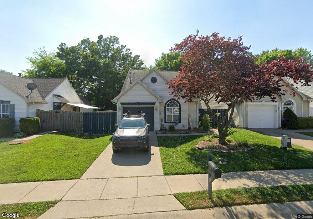 5827 Riverwalk Cir, Newburgh, IN 47630 - photo 1