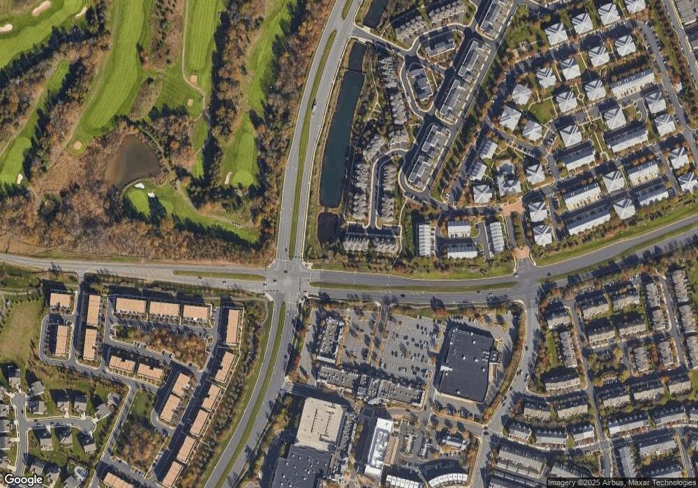 42371 Trellis Square, Brambleton, VA 20148 - photo 1