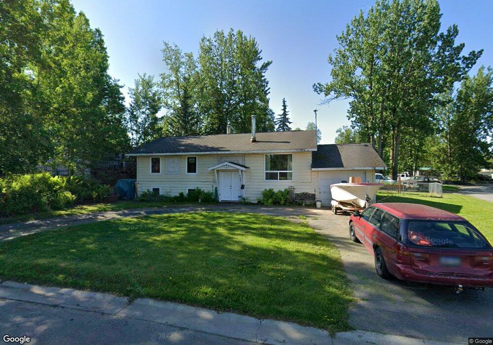 5600 Radcliff Dr, Anchorage, AK 99504 - photo 1