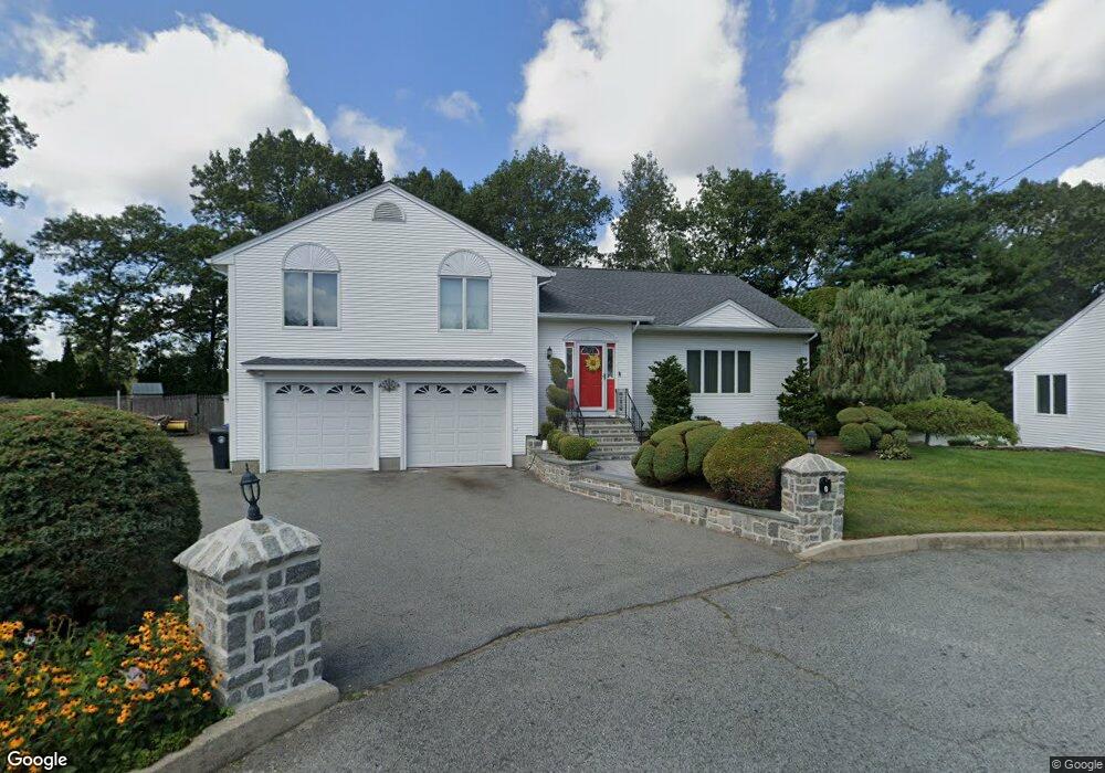 8 Murphy Ct, North Providence, RI 02911 - photo 1