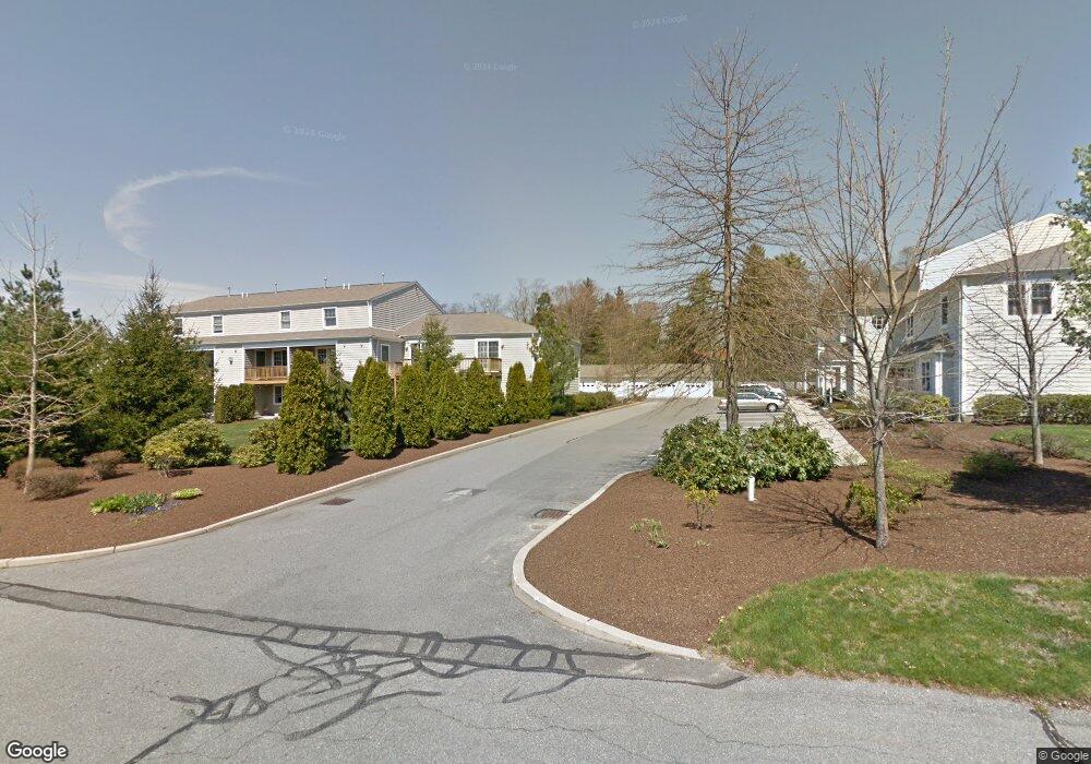 2 Bristol Woods Dr unit B2, Bristol, RI 02809 - photo 1