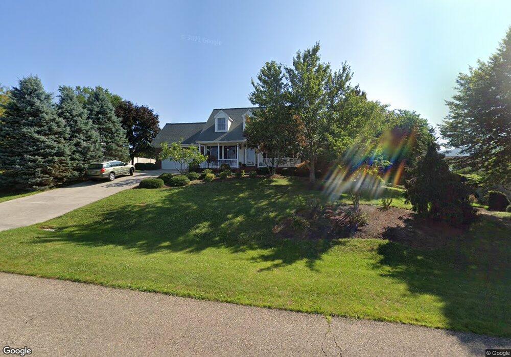 450 Confederacy Dr, Penn Laird, VA 22846 - photo 1