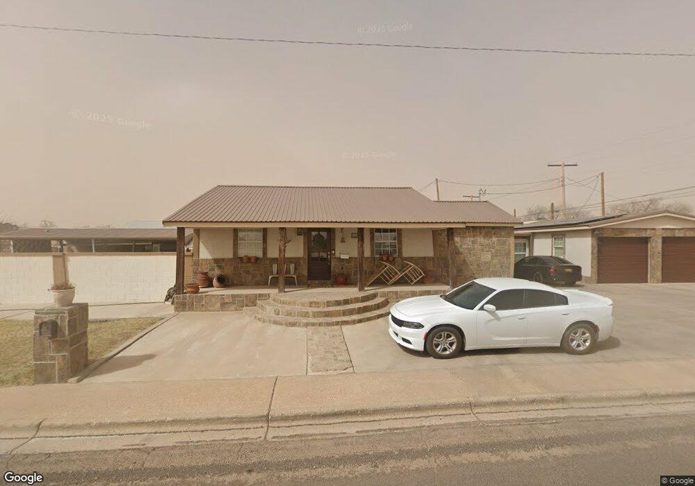 807 N Thorp St, Hobbs, NM 88240 - photo 1