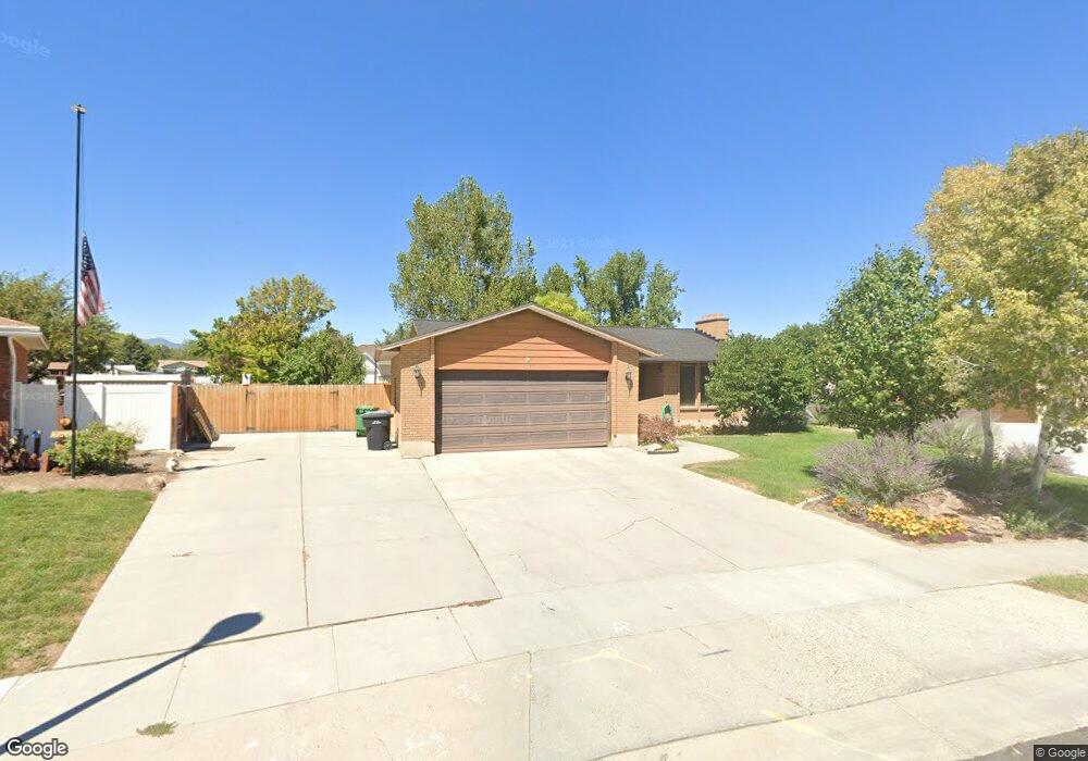 7486 Spring Dr, West Jordan, UT 84084 - photo 1