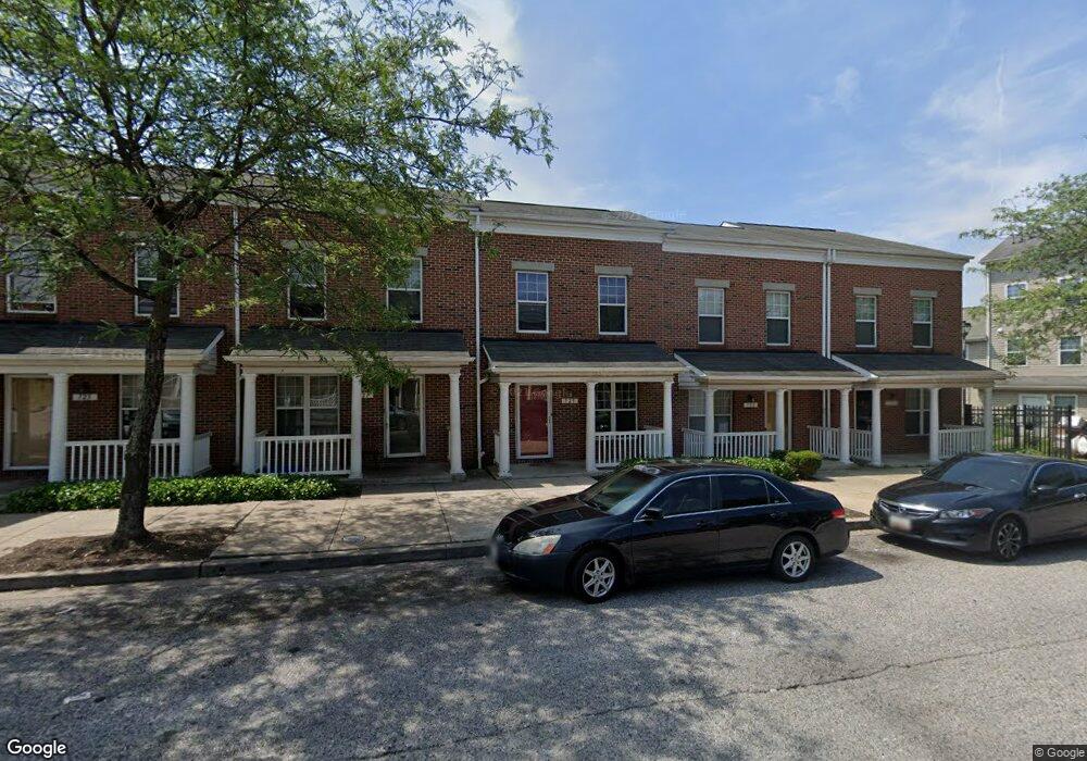 729 W Lexington St, Baltimore, MD 21201 - photo 1