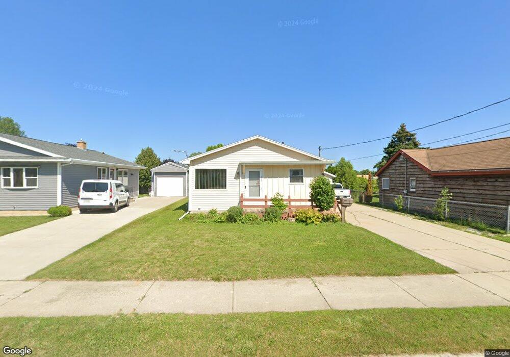 1257 S 31st St, Manitowoc, WI 54220 - photo 1