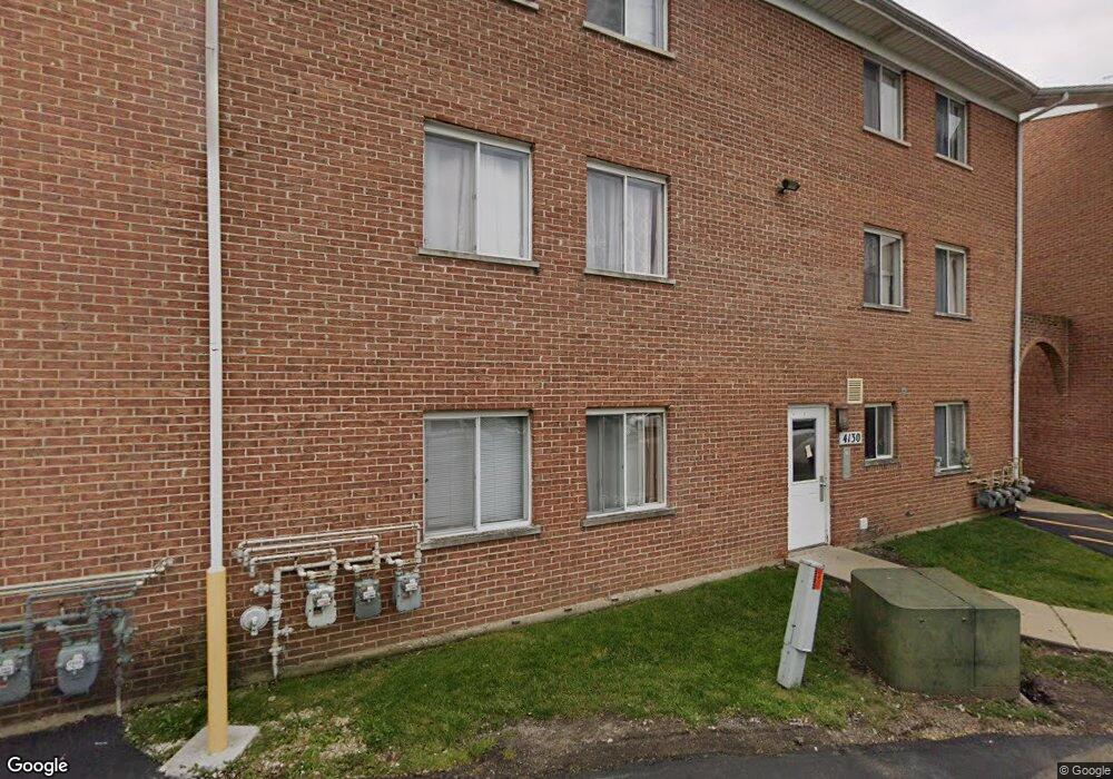 4130 Williamsburg Ct unit 4130, Glenview, IL 60025 - photo 1