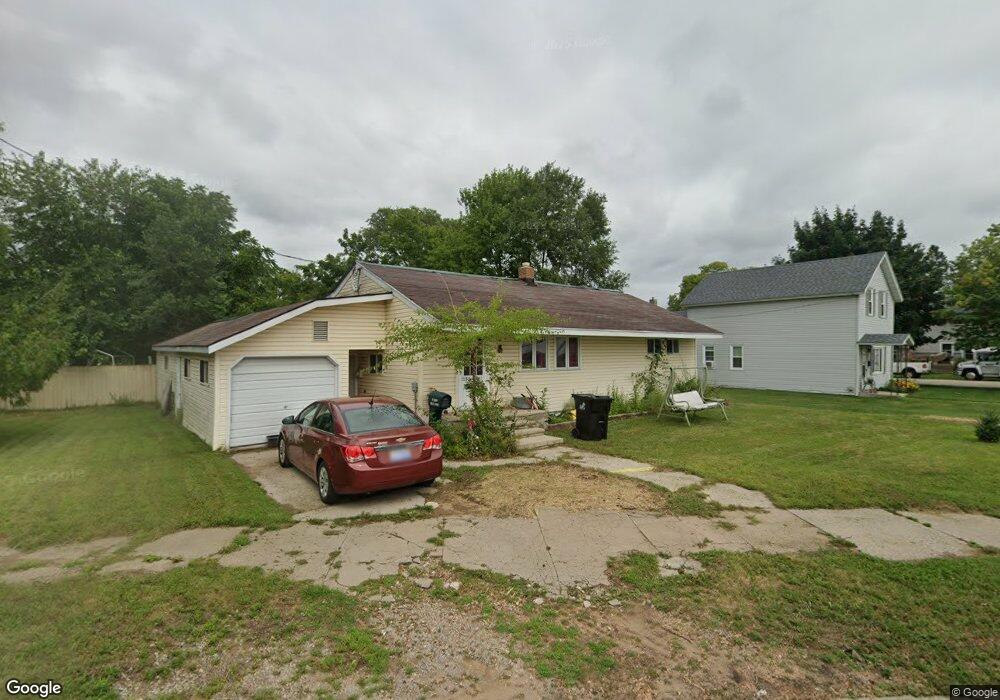 1106 West Dr, Menominee, MI 49858 - photo 1