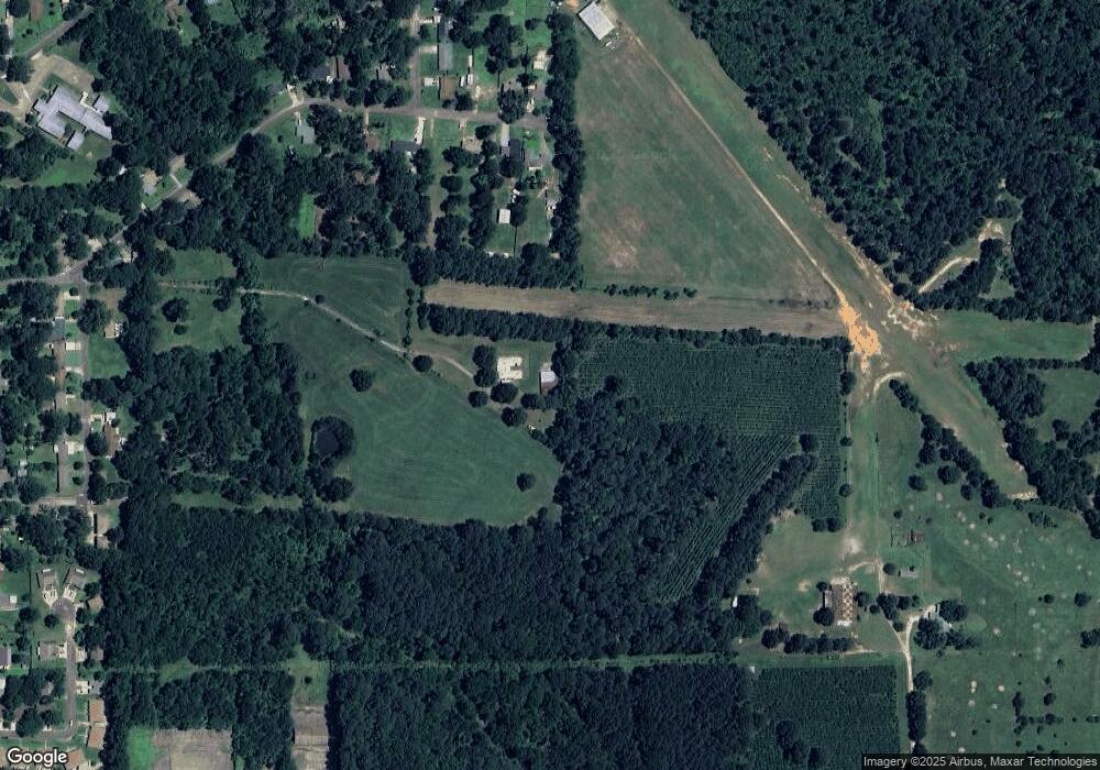 618 Omega St, Longview, TX 75601 - photo 1