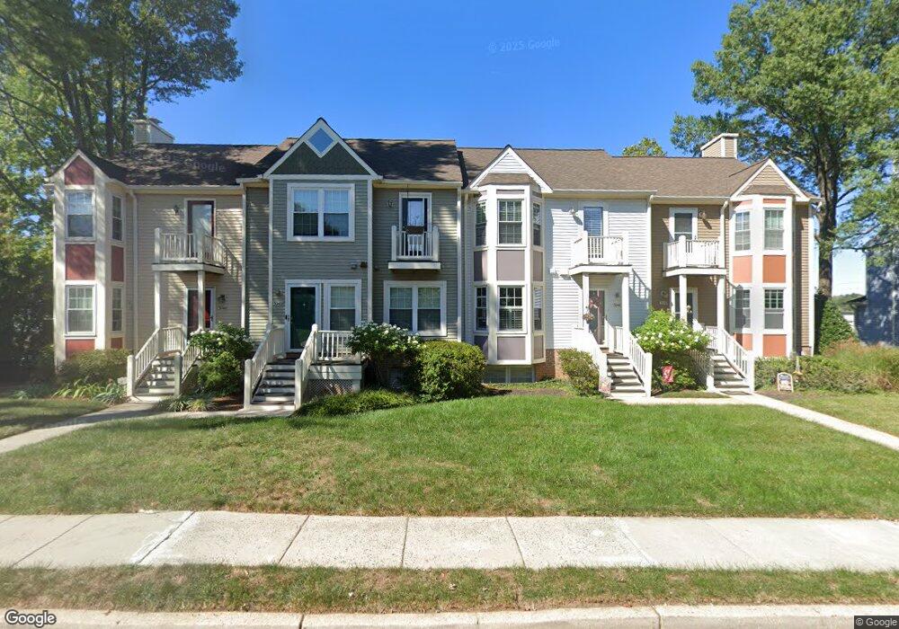 306B Locust St SE, Vienna, VA 22180 - photo 1