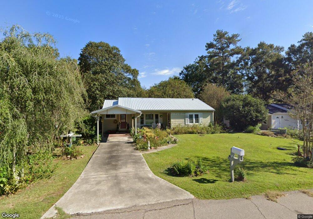 718 Stovall Ave, Picayune, MS 39466 - photo 1