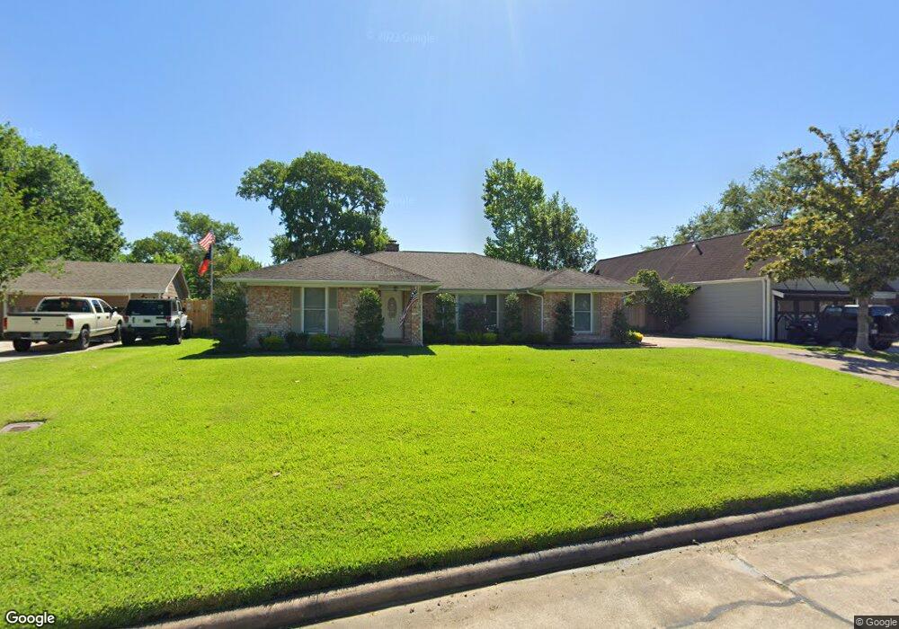 5439 Apple Blossom Ln, Friendswood, TX 77546 - photo 1