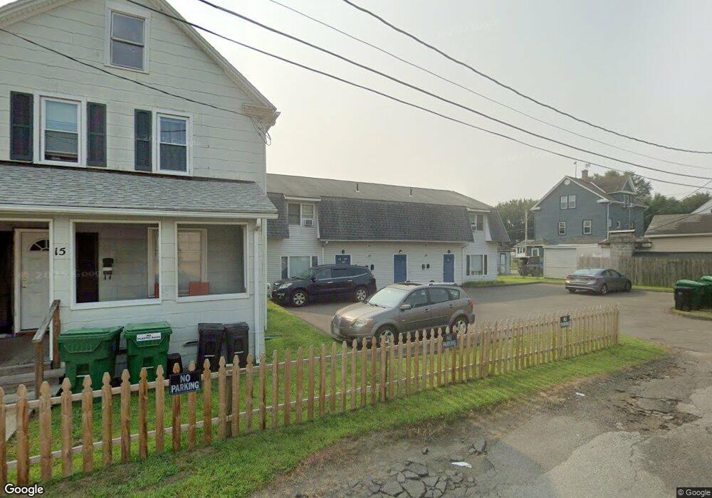 17 Brodeur St unit B, Chicopee, MA 01013 - photo 1