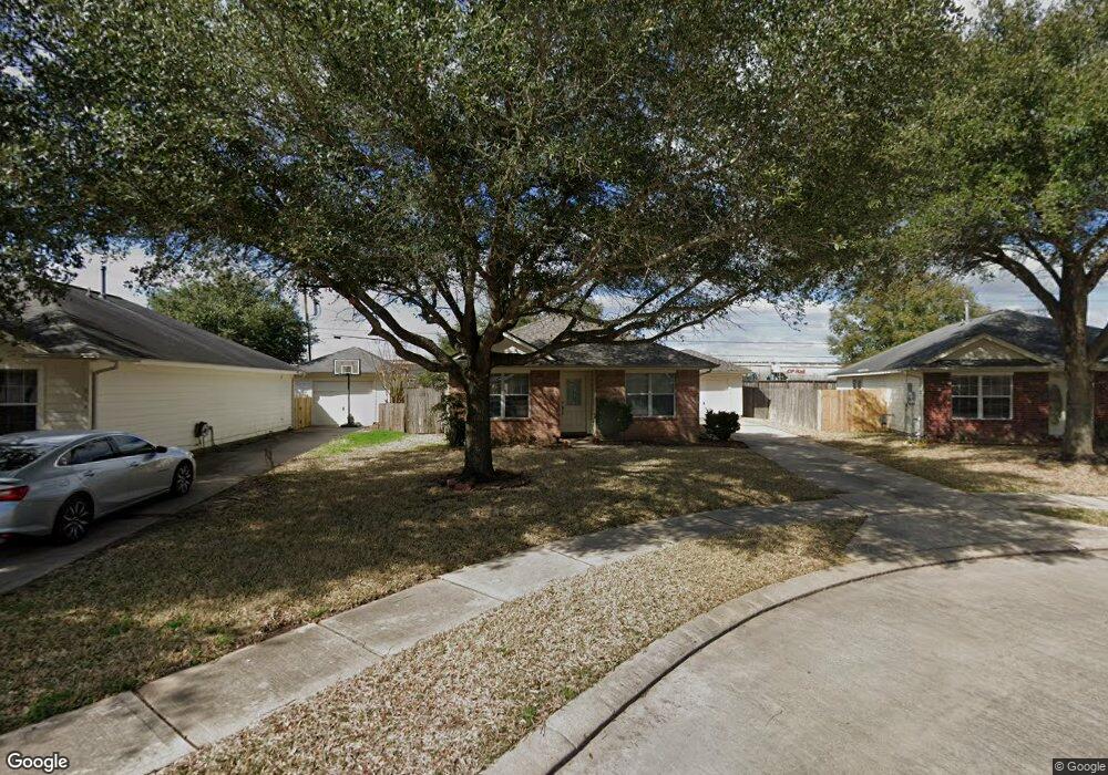 910 Gulf Ct, Rosenberg, TX 77471 - photo 1